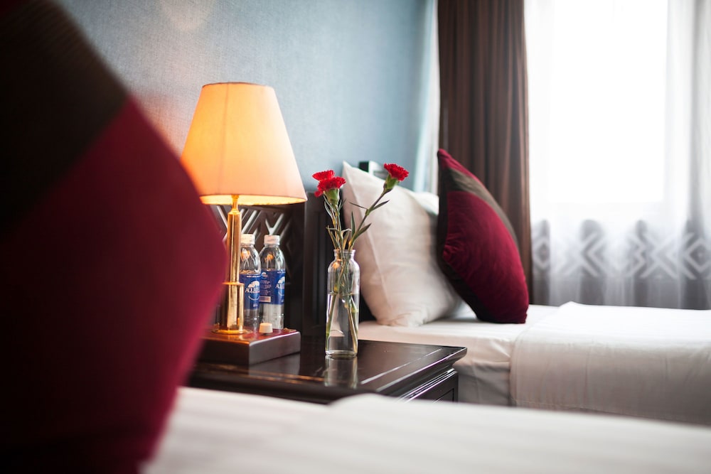hotel room