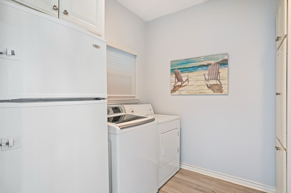 Happy Hours 4 Bedroom Home