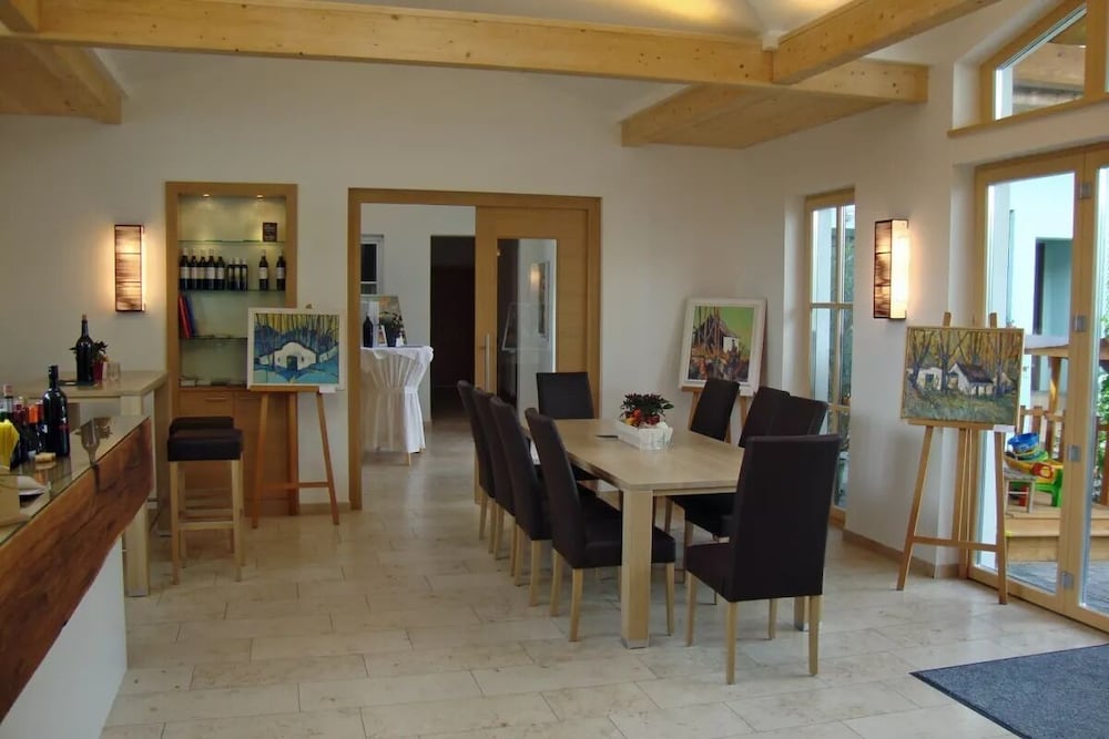 Familie Bauer – Bioweingut Bauer view 5