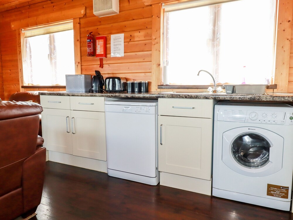Bodmin Vacations - Cedar Lodge - Property Image 3