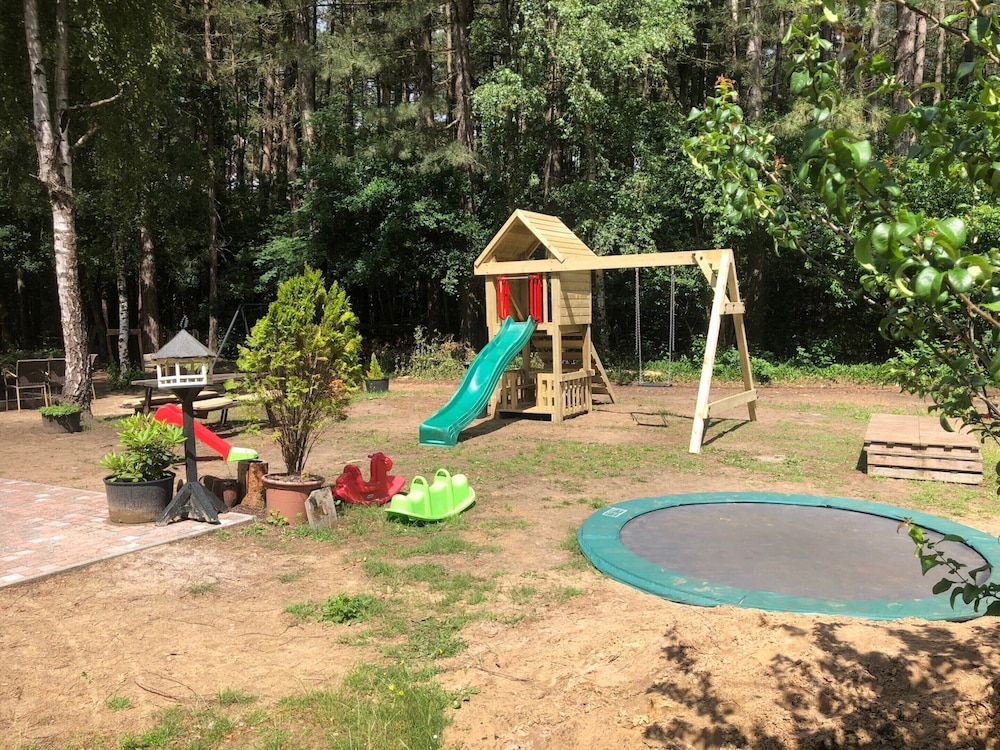Lodge Near Antwerp With Nature Trails