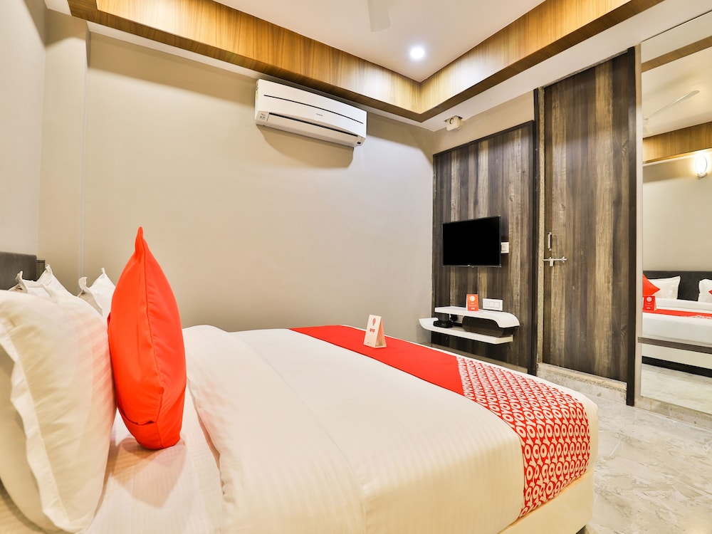 OYO 10962 Hotel Om Balaji
