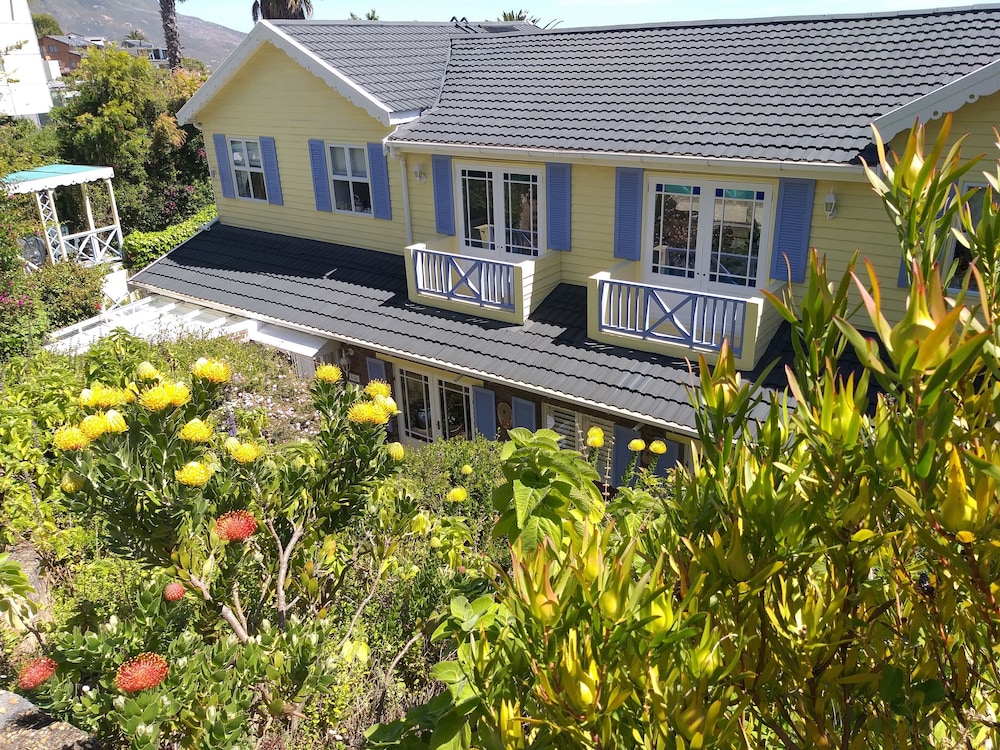 Cape Rose Cottage