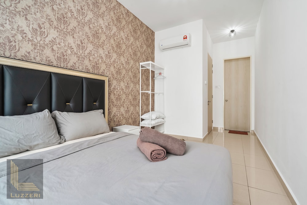Legasi Kampung Bharu Guesthouse