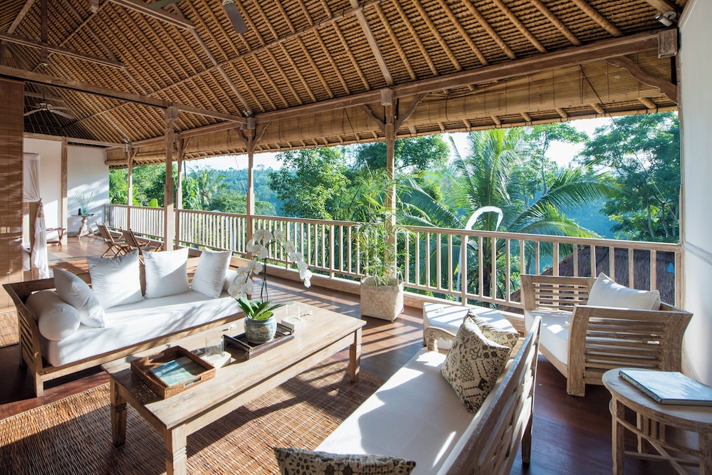 Villa Shamballa by Villa Finder