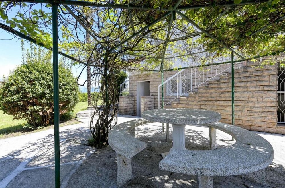 Villa Torchio view 4
