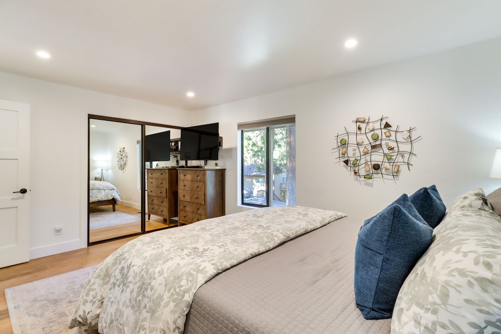 Lake Tahoe Vacations - Stylish Incline Village Vacation Rental w/ A/c! - Property Image 23