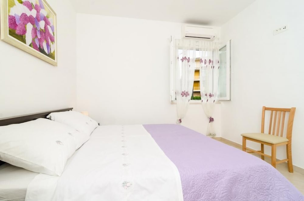Apartments Eva