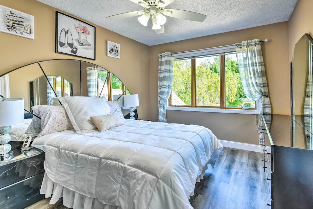 Pet-friendly Maple Grove Gem w/ Private Yard! - Property Image 27