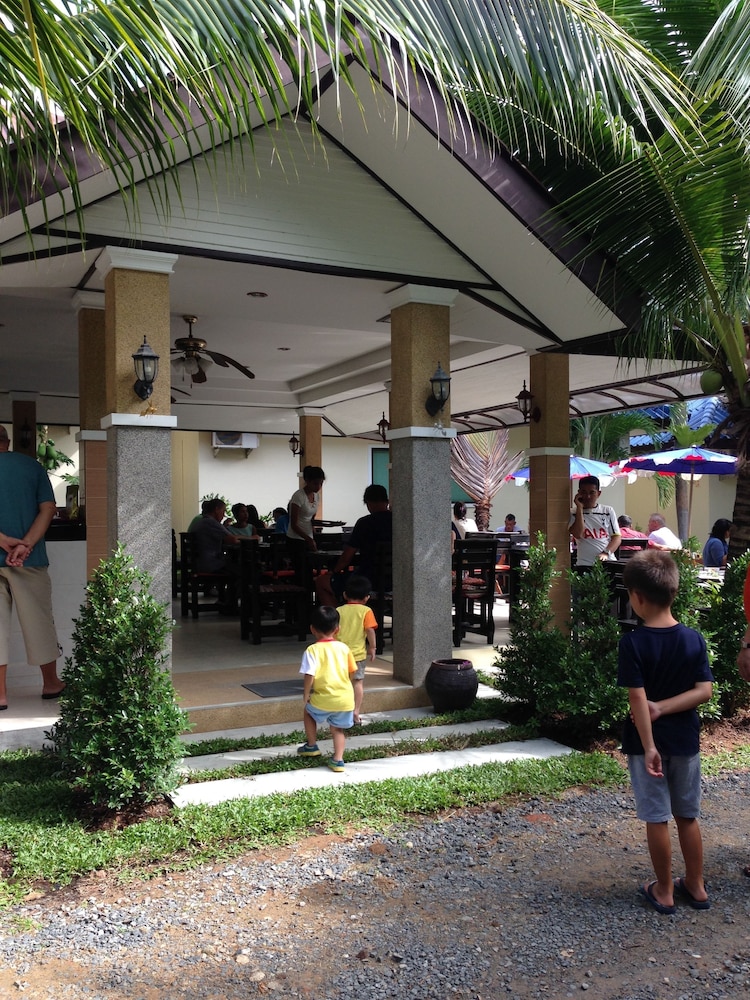 Naya Pool Villa
