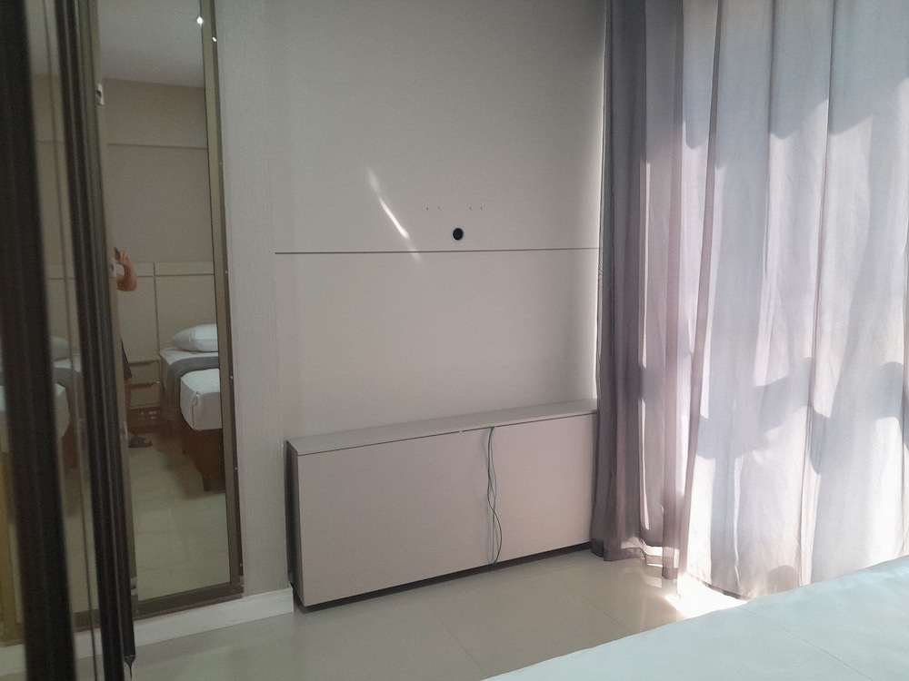 Apartment Sea View 500 m From the Beach Roo0401