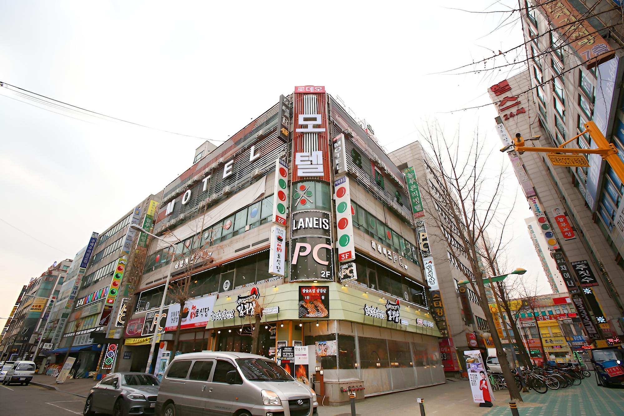 Photo 23