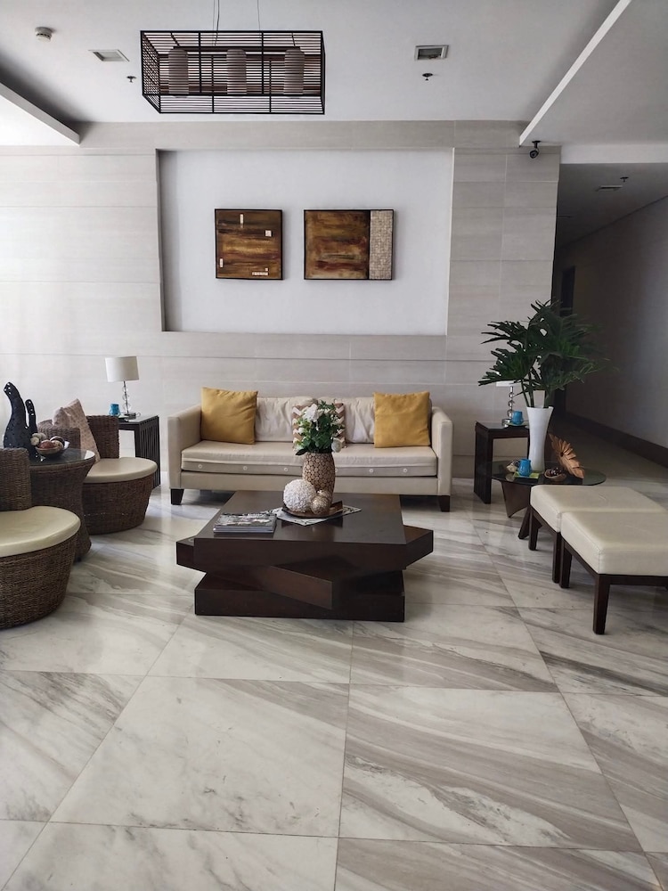 Anuva Residence