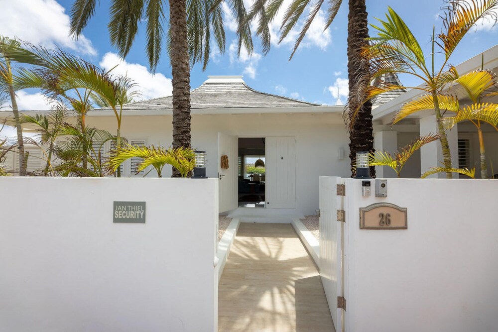 Tropical Luxury Private Beach La Villa Blanca