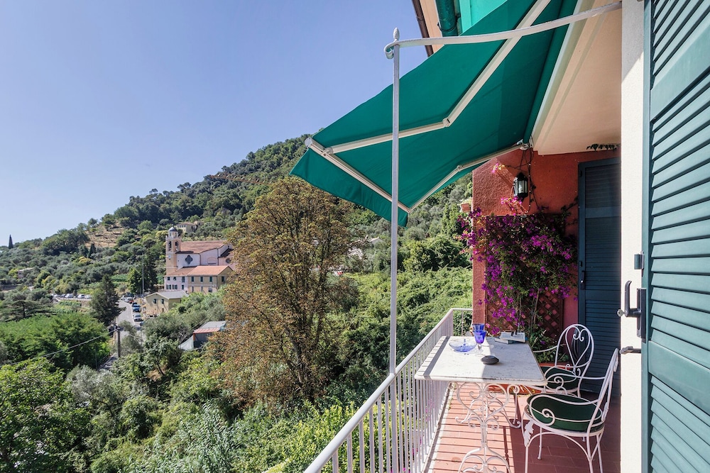 Orizzonte Blu with Terrace by Wonderful Italy
