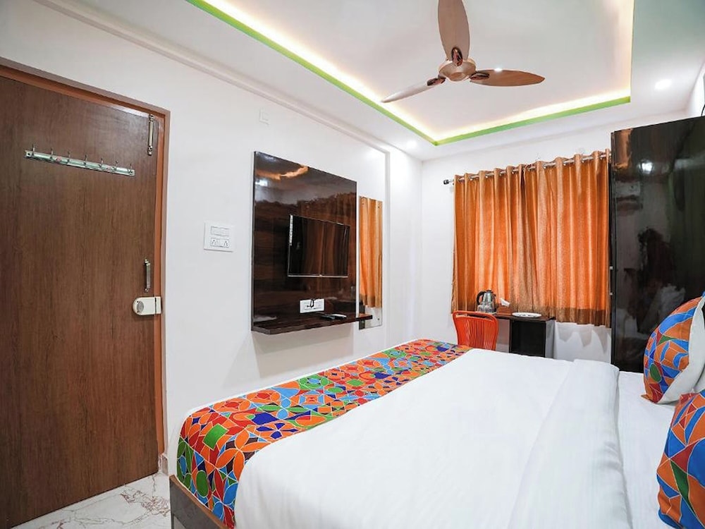 A White Pearl Suites