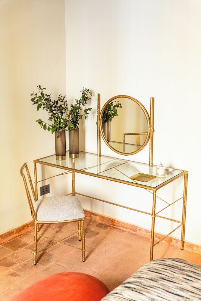 Canvas Boutique Hotel