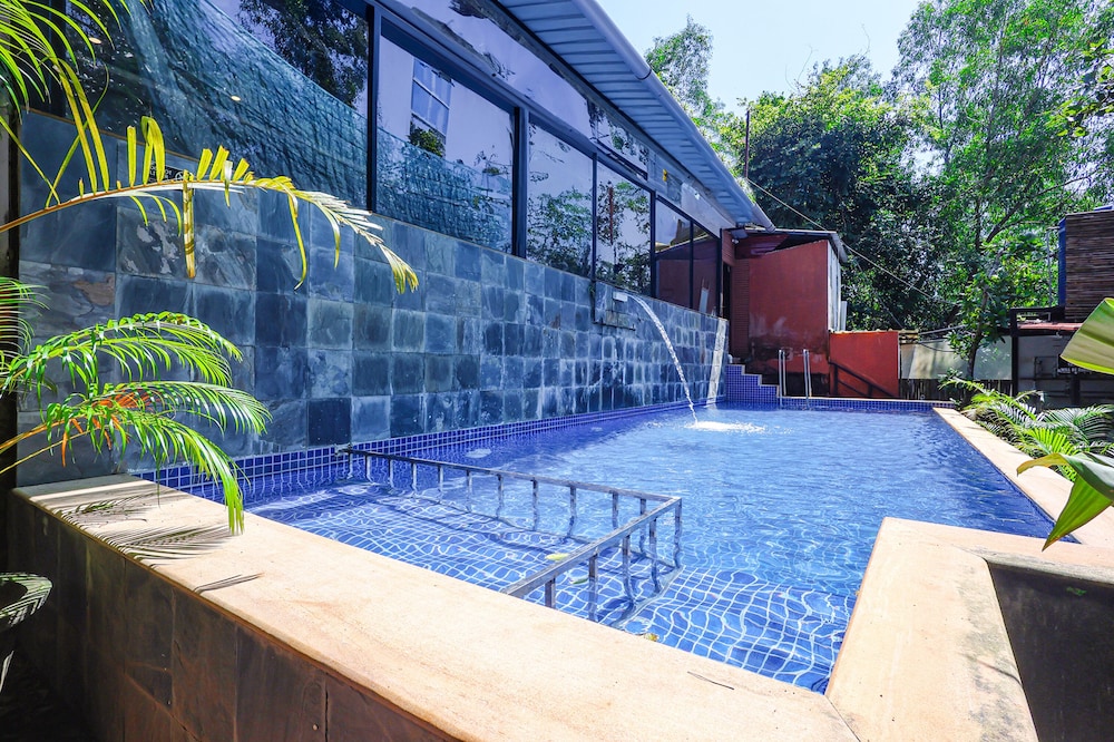 FabHotel Hillora Coastal Resort