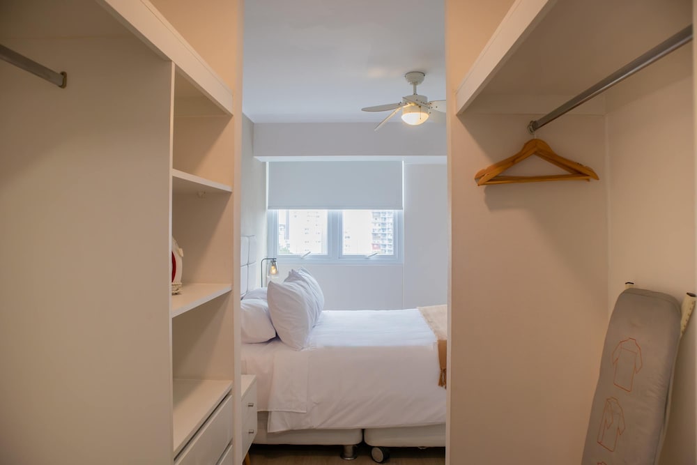 w Contemporary 2BR w Balcony in Barranco