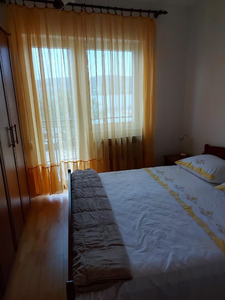 Apartment Luka photo 3