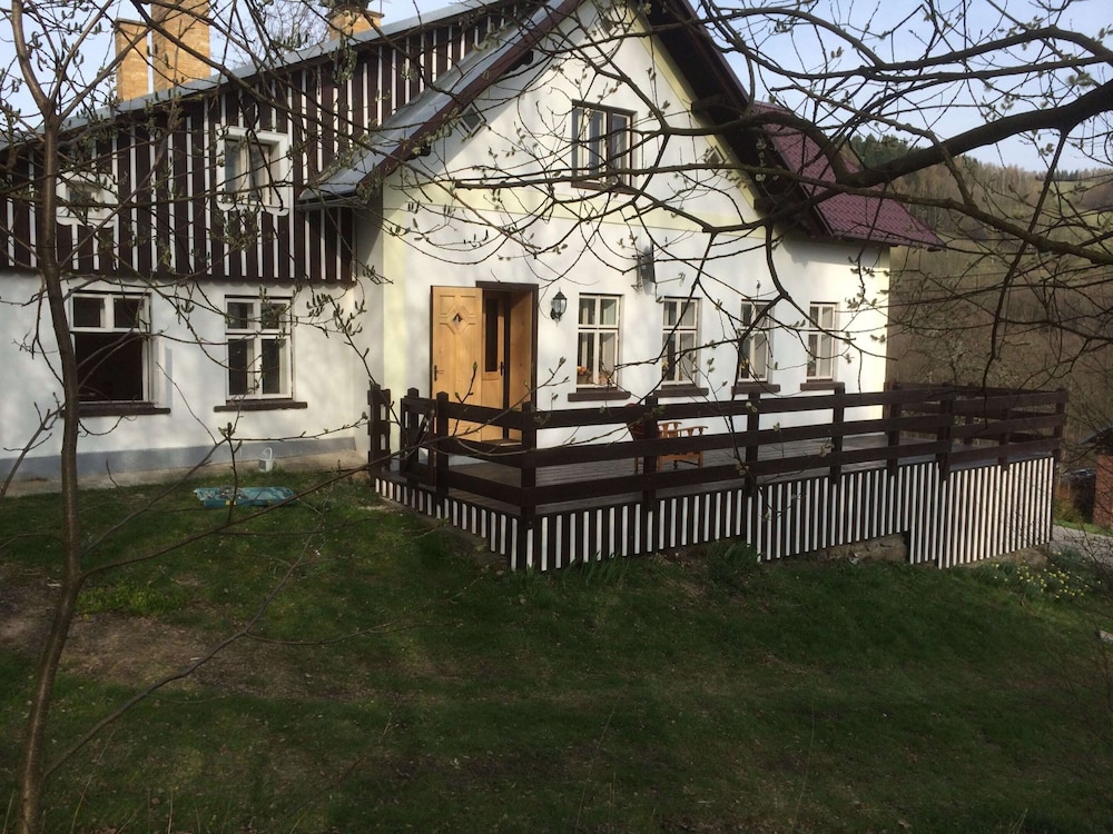 Photo 33