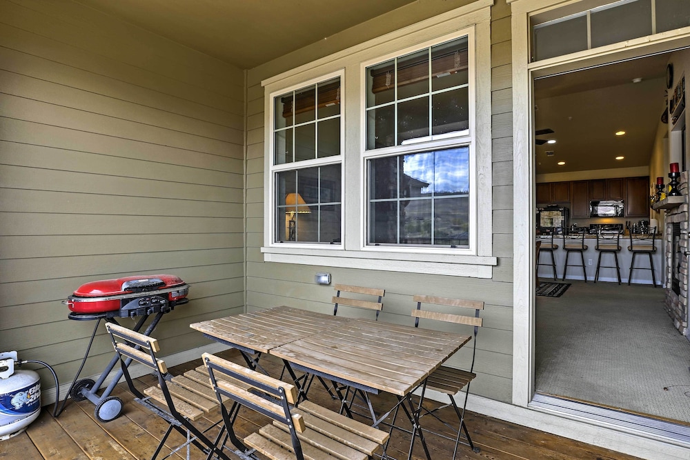 18 Mi to Winter Park: Granby Condo w/ Covered Deck view 2