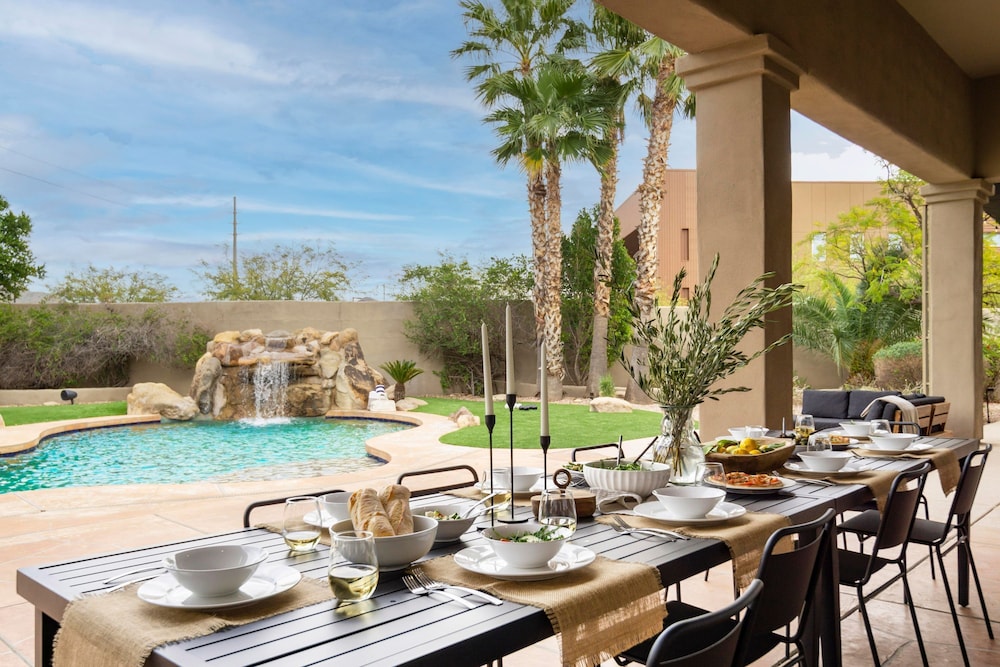 Arcadia by Avantstay Breathtaking Oasis in Scottsdale w Pool Hot Tub Game Room