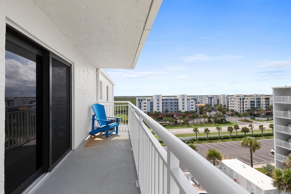 Shorehom by the Sea 75