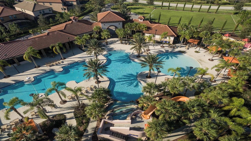 Solterra Villa With Screened Pool & Lake View