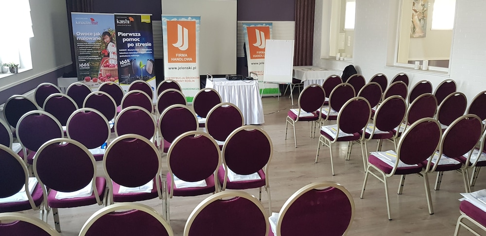 meeting & event spaces