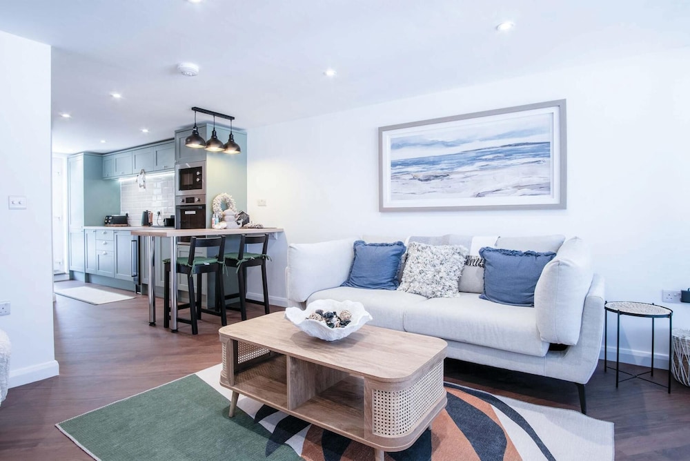 25 Captains Walk - 1 Bedroom Apartment - Saundersfoot