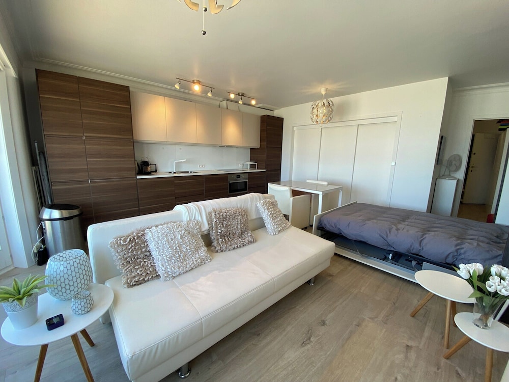 Sea-view Apartment in Nieuwpoort