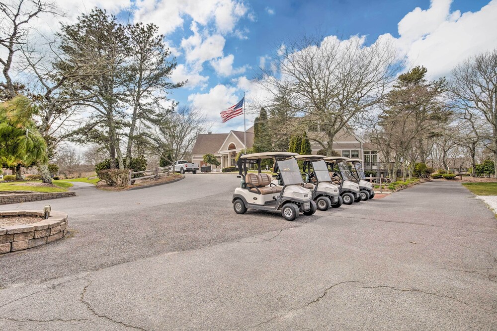 Beautiful Brewster Condo w/ Resort Amenities! view 5