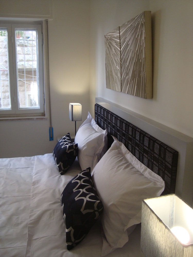 Villa Dia Guesthouse