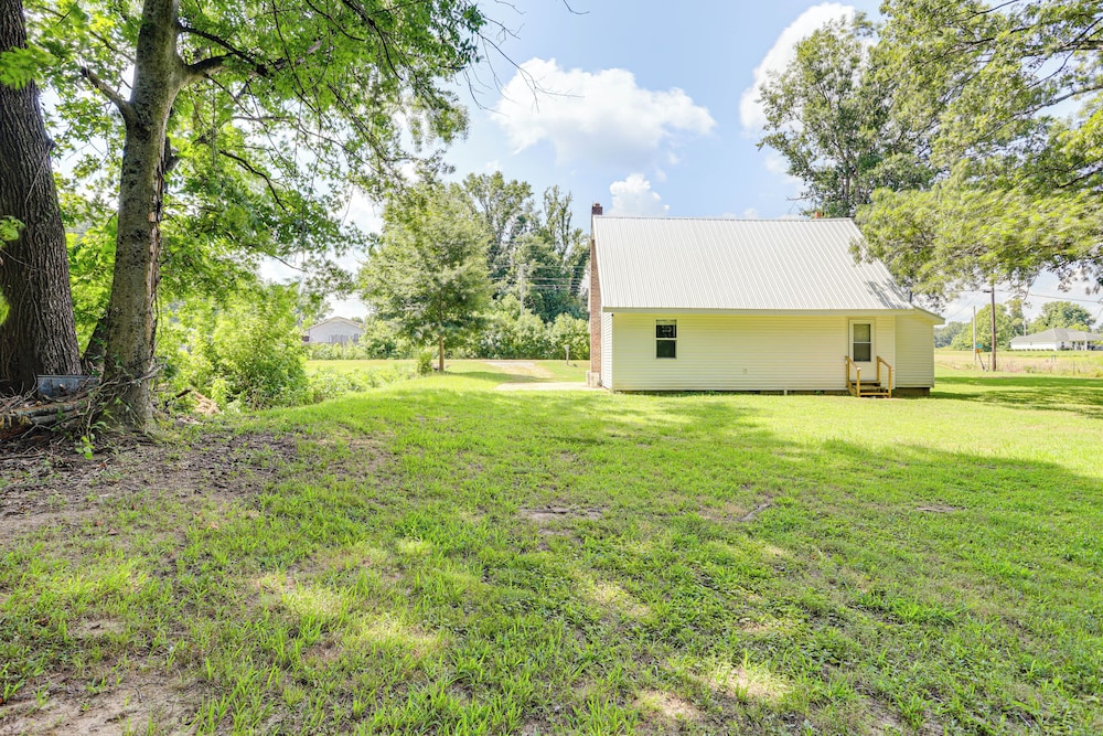 Near Hiking & Historic Sites: Jackson Home w/ Yard