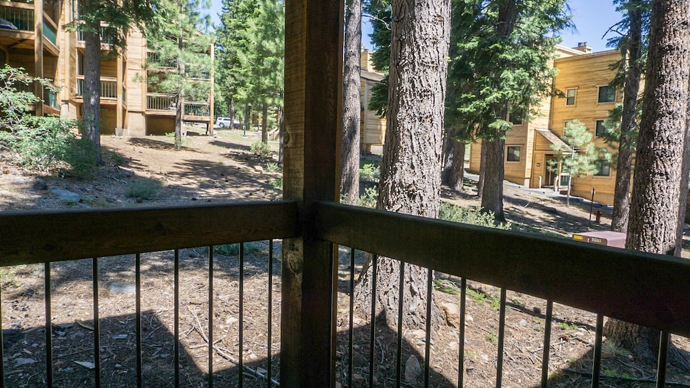 Lake Tahoe Vacations - Gold Bend 5022 - Property Image 17