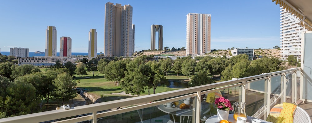 Ona Benidorm Poniente view 2
