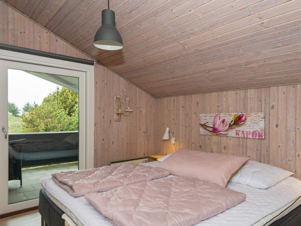 6 Person Holiday Home in Romo