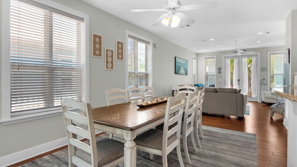 3BR Home in Seagrove Beach + Free Tickets: Bikes, Dolphin Cruise & More!