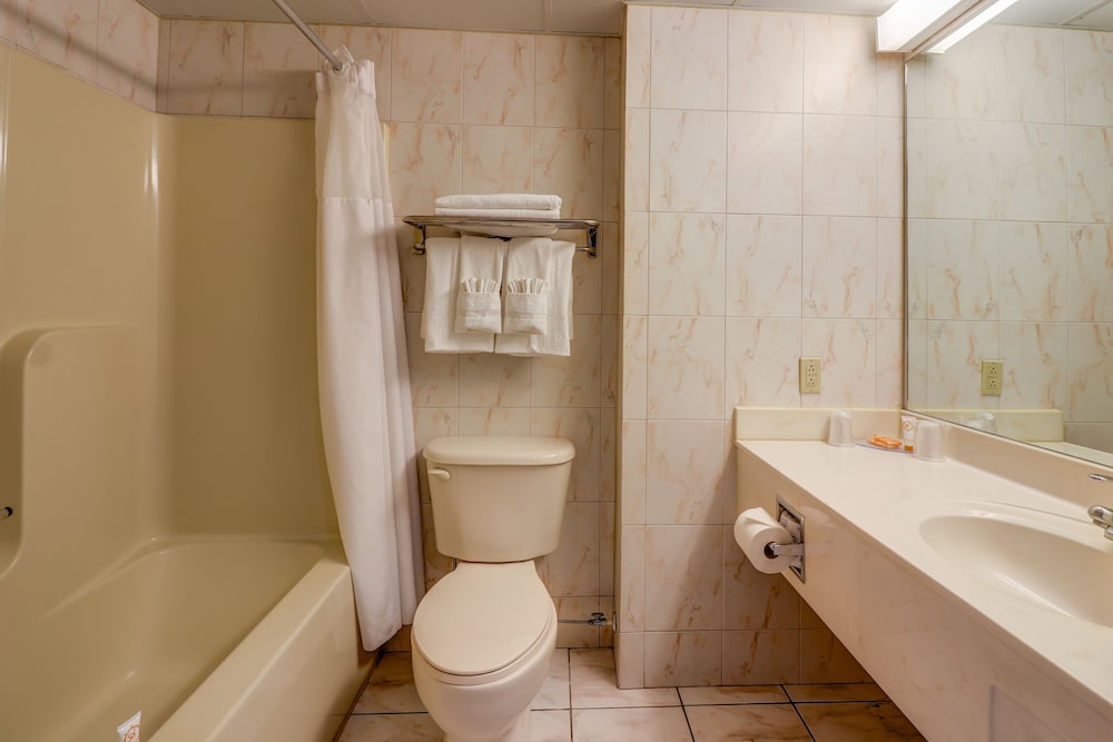 Ocean 1 Hotel and Suites