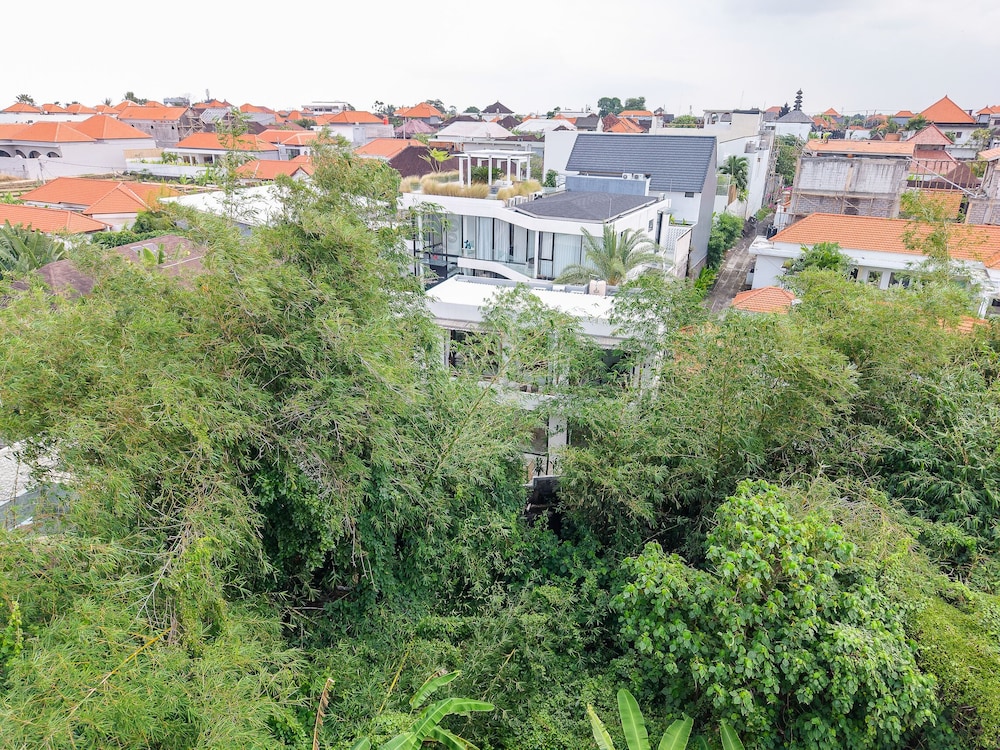 3Br Khana in Canggu With 3 Bedrooms and 3 5 Bathrooms