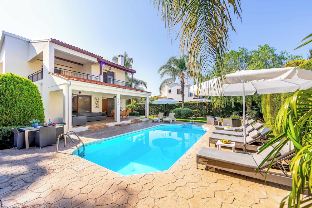 Villa Relax Latchi