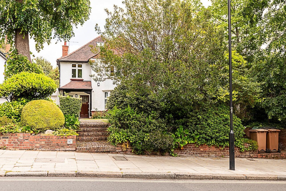 North London Escape - Whole Home Great Location