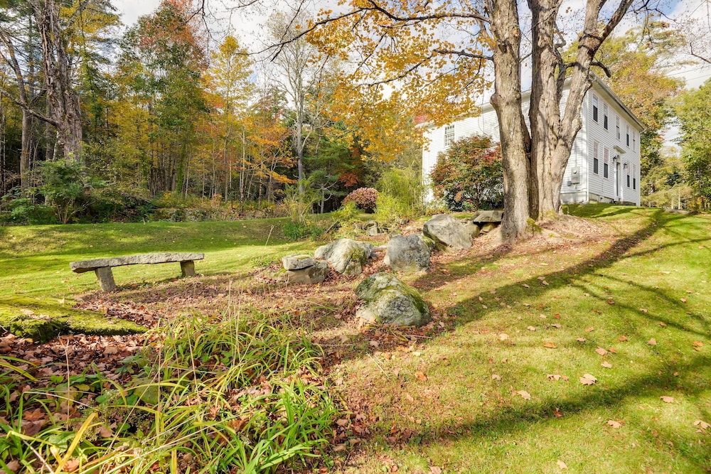 Historic Home w/ Modern Updates on < 4 Acres view 3