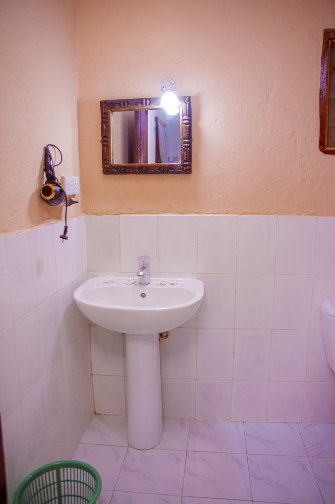 Photo 47