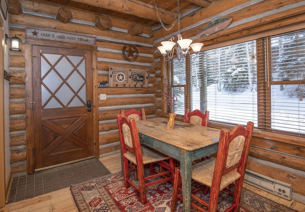Timbercreek #8b 2 Bedroom Home by RedAwning