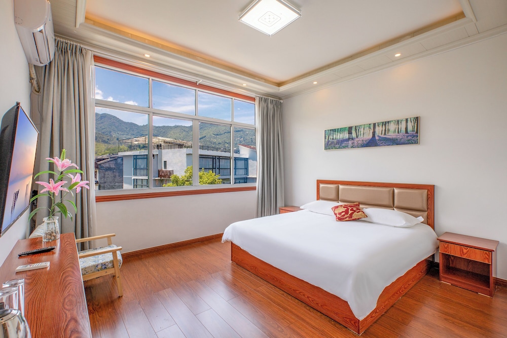 Lv ye Xian Zhuang Guesthouse view 4