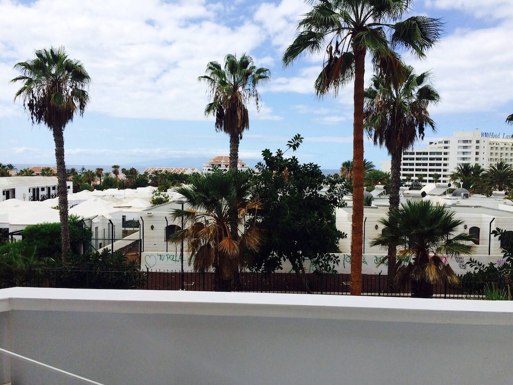 Oceanfront Condo in Playa las Americas With Sea Views
