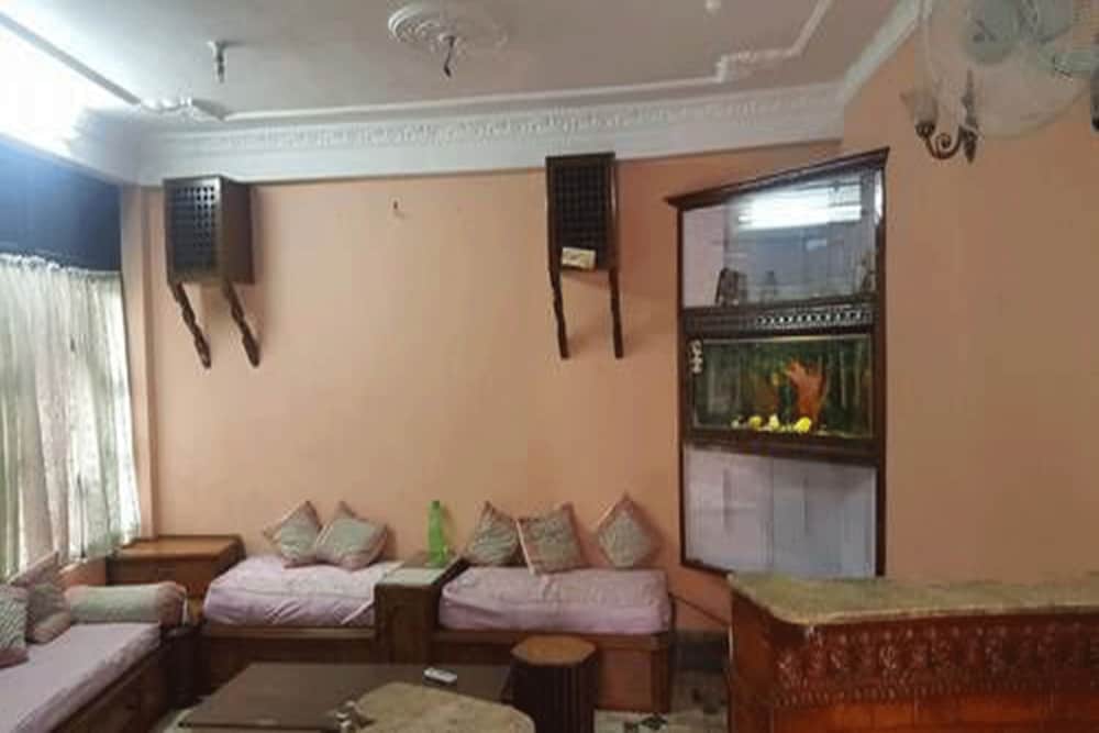 Himalayan Guest House
