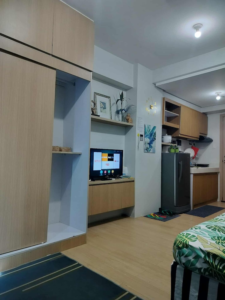Tum's Mplace Staycation 5th Floor Tower D